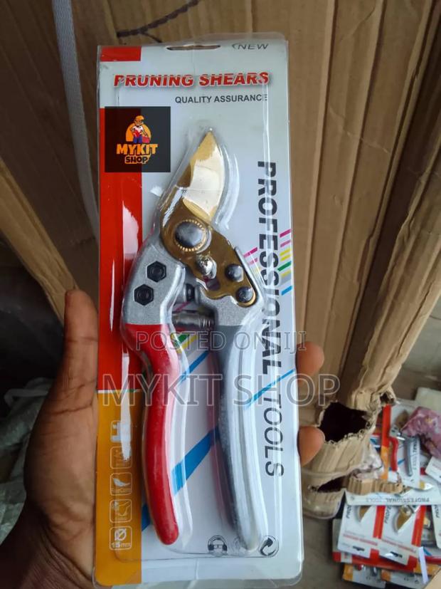 Pruning Shears · Photo 2