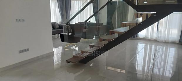 4bdrm House in Amrahia, Adenta for sale