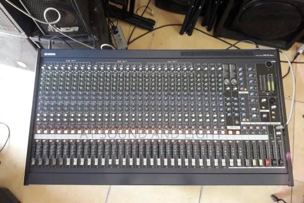 Yamaha 32 Channels Analog Mixer [Mg32/14fx] · Photo 3