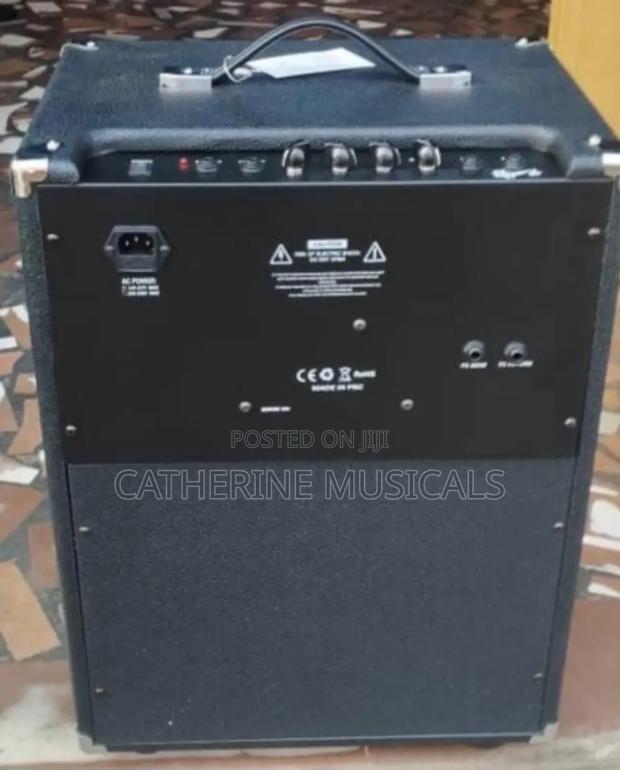 Fender Bass Combo · Photo 4