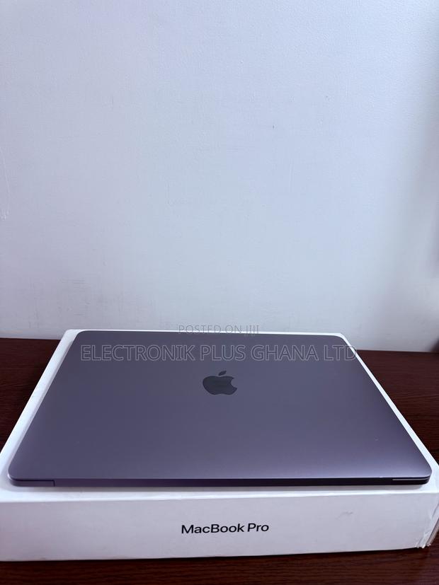 Laptop Apple MacBook Pro 2020 16GB Intel Core i7 SSD 1T photo 6