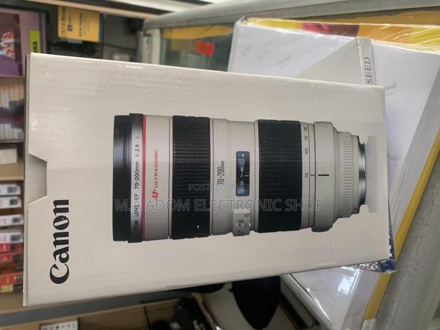 Brand New Zoom Lens 70-200mm Mark Il · Photo 3