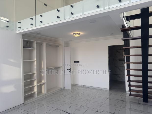 5bdrm Mansion in Green, East Legon for sale photo 6