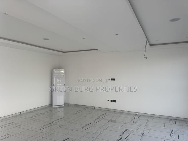 5bdrm Mansion in Green, East Legon for sale photo 18