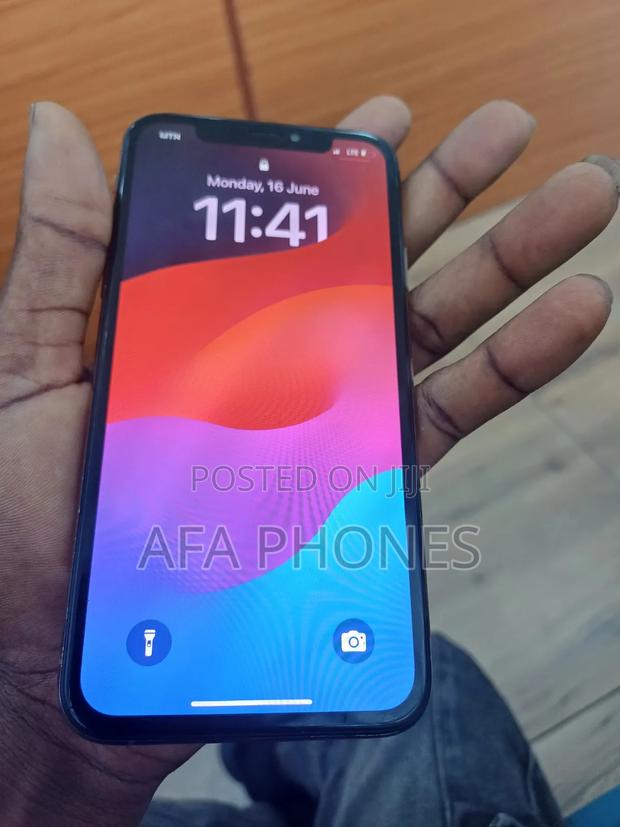Apple iPhone XS 64 GB Gold