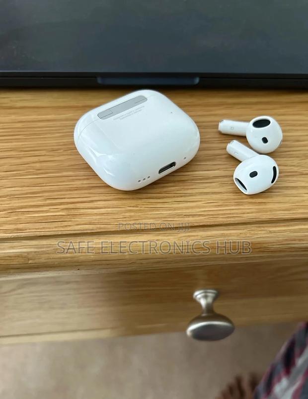 Airpods 4th Generation
