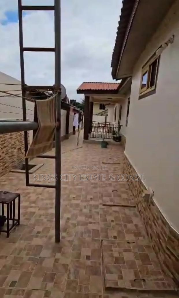 Genuine 2 Plots With 3 Bedroom House for Sale. photo 5