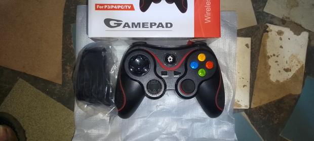 V3 Wireless Android Game Controller With Phoneholder · Photo 3