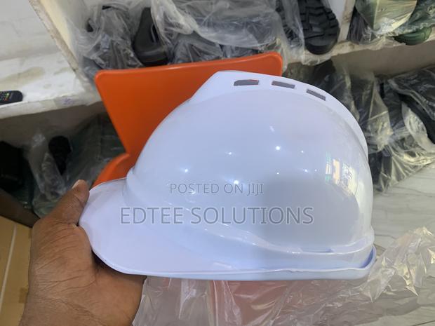 Hard Hat With Ventilation · Photo 4