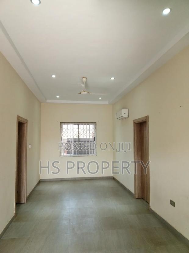 4bdrm House in Adjiriganor for rent photo 4