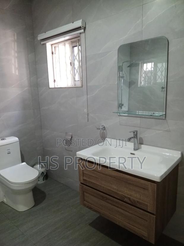 4bdrm House in Adjiriganor for rent photo 8