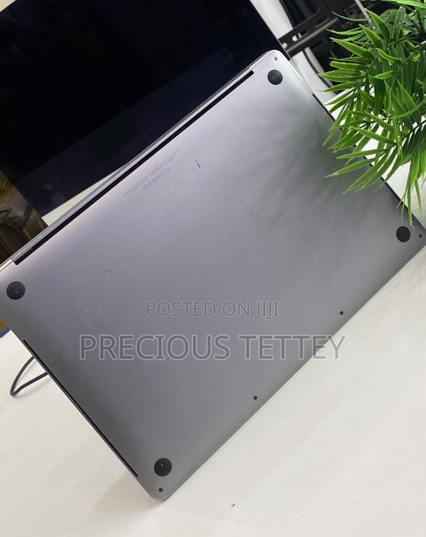 Laptop Apple MacBook Pro 2017 16GB Intel Core I5 SSD 512GB photo 4