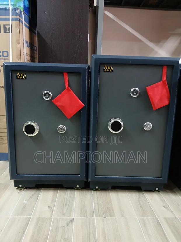 Metal Safe photo 2