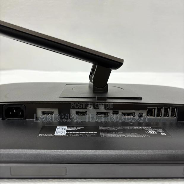 Dell Ultrasharp U2415b 24" LCD Monitor | Dp, Hdmi, Vga | photo 2