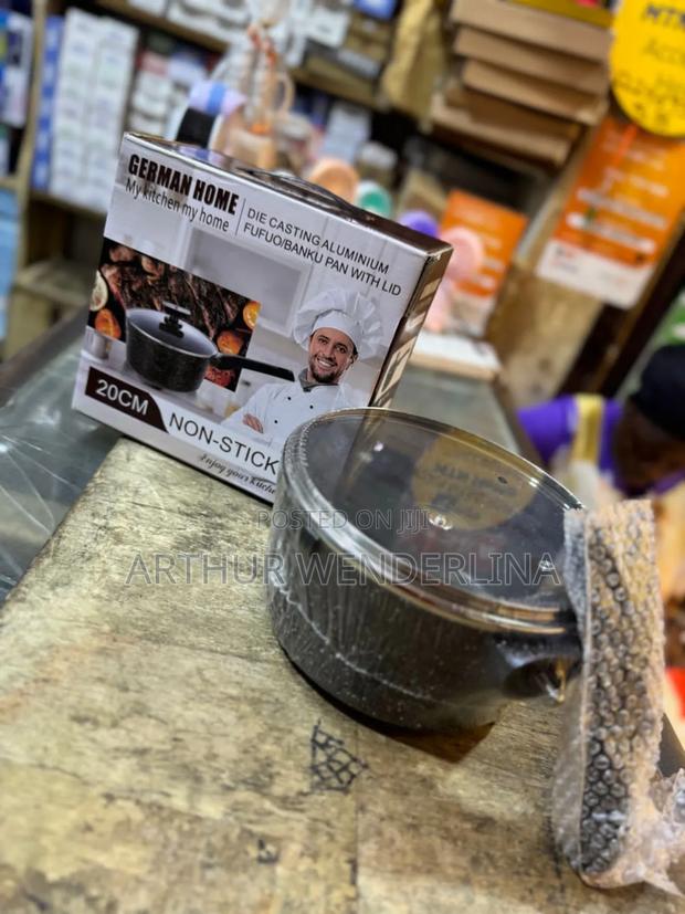 German Home Fufu and Banku Pan With Lid · Photo 1
