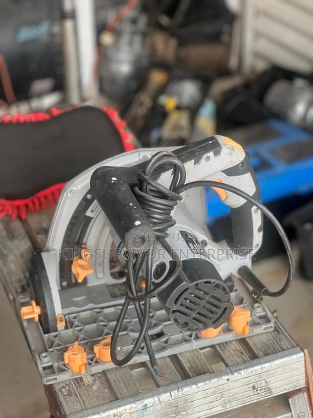 Titan Circular Saw From Uk photo 3