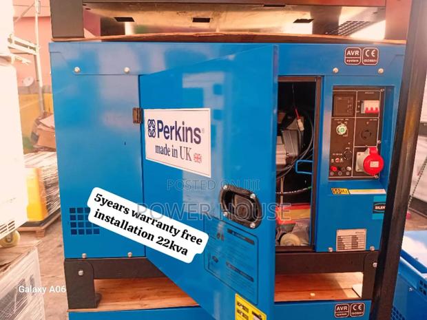 Hub Silver Arry 22kva Perkins Diesel Generator 22kva · Photo 2