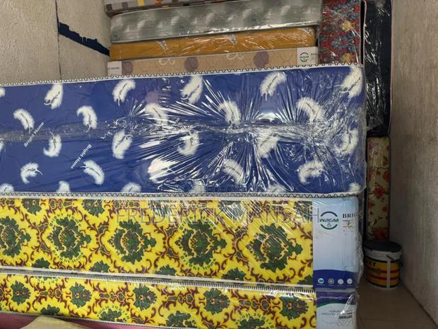 20inches Super High Density Double Mattress for Sale · Photo 2