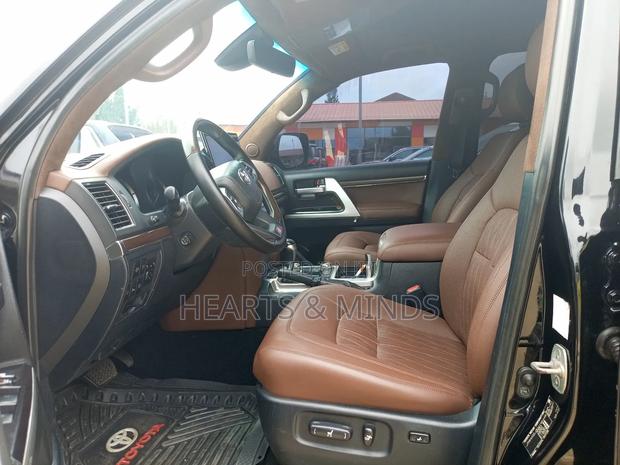 Toyota Land Cruiser 4.5 V8 GXR 2017 Black photo 6
