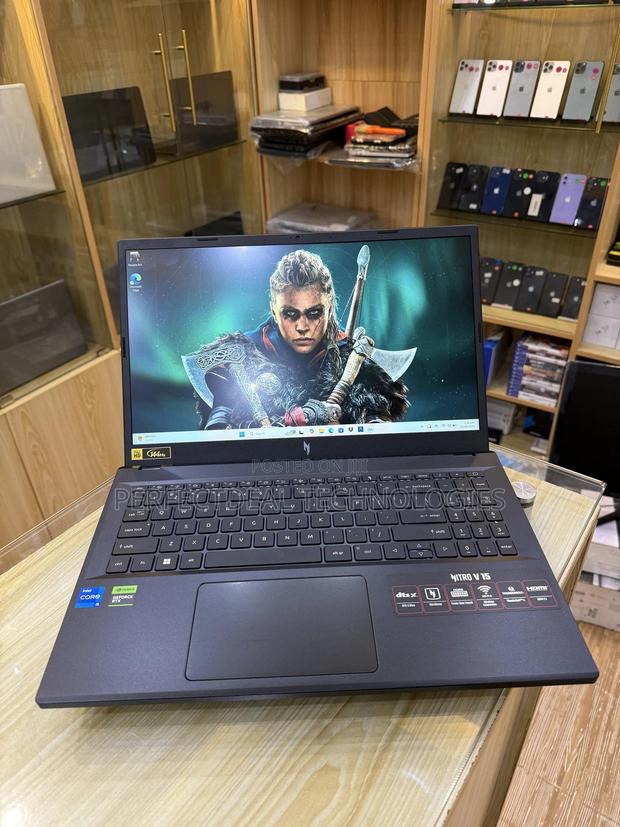 New Laptop Acer Nitro 5 16GB Intel Core i5 SSD 512GB