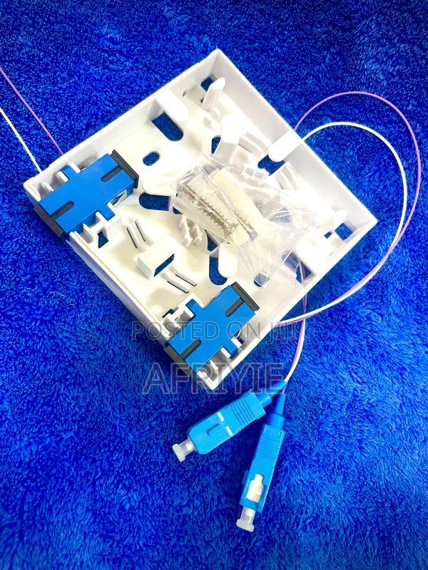 2 Core Fiber Optic Terminal Distribution Junction Box · Photo 4