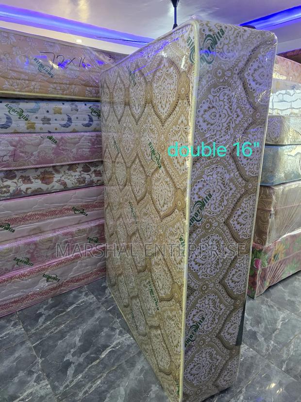 16 Inches Double Size Mattress · Photo 3