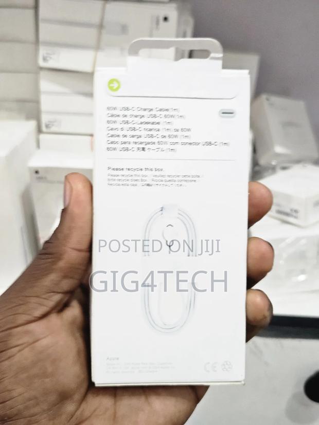 Apple Usb-C to Usb-C (C to C ) Charging Cable 60w · Photo 4