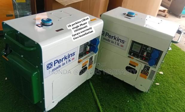 Correct Perkins Engine Generator 15kva 16500watt Diesel 15kv · Photo 2