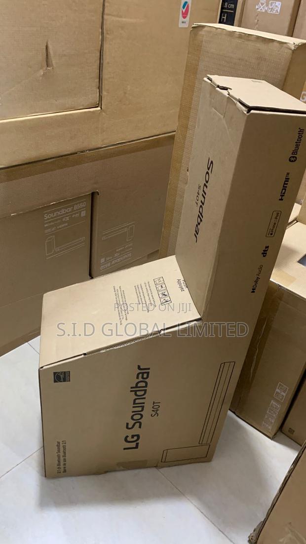 Compact, Yet Mighty Lg Sound Bar S40t With Remote · Photo 2
