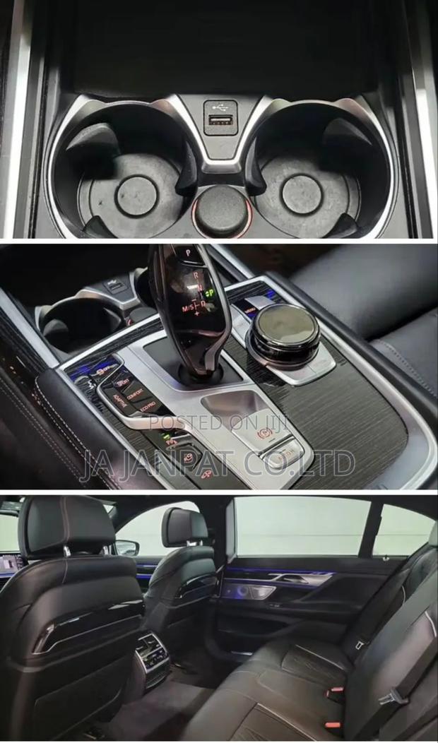 BMW 7 Series 2023 Black photo 8