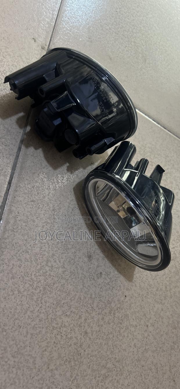 Honda Fit 2009 to 2012 Fog Light photo 2