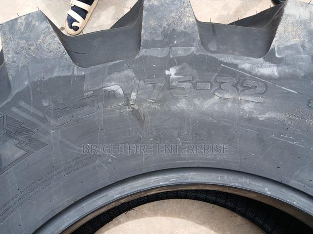 24.5l-32 for Bh180 Valtra photo 2