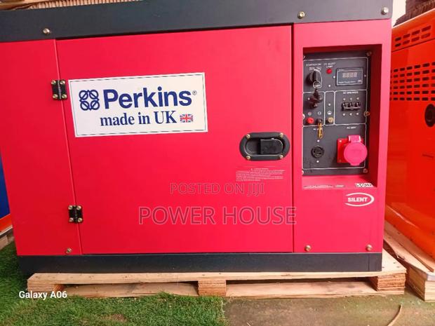 Elite Legacy Panel 18kva Generator 18kva Perkins Diesel · Photo 2