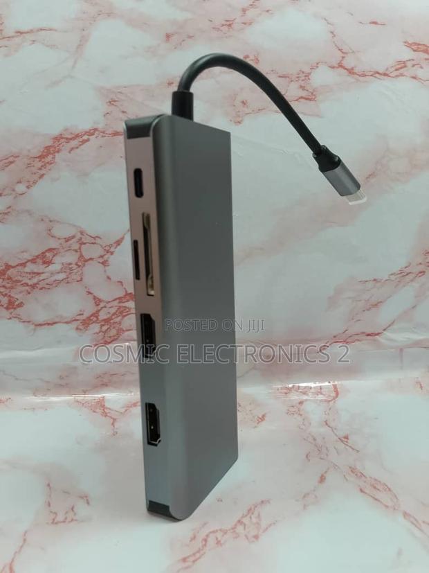 12-in-1 Usb-C Docking Station. Type-C to HDTV 12 in 1