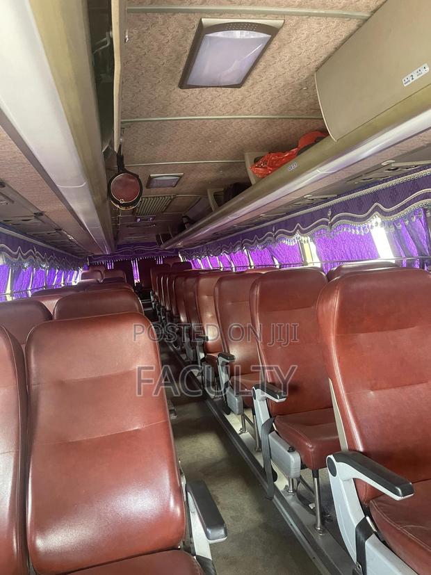 Kia Granbird 2013 Red