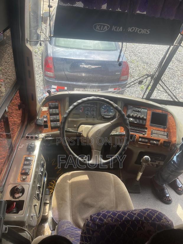 Kia Granbird 2013 Red