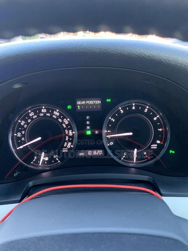 Instrument Cluster Toyota Land Cruiser Prado photo 3