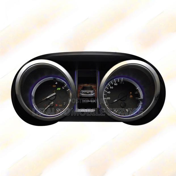 Instrument Cluster Toyota Land Cruiser Prado photo 4