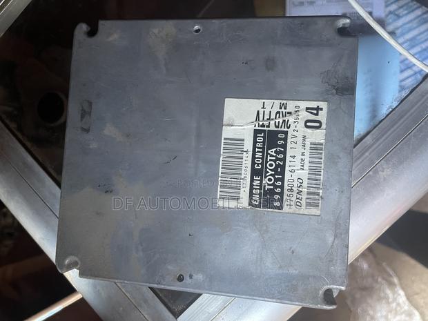Ecu Engine Control Module Toyota Hiace