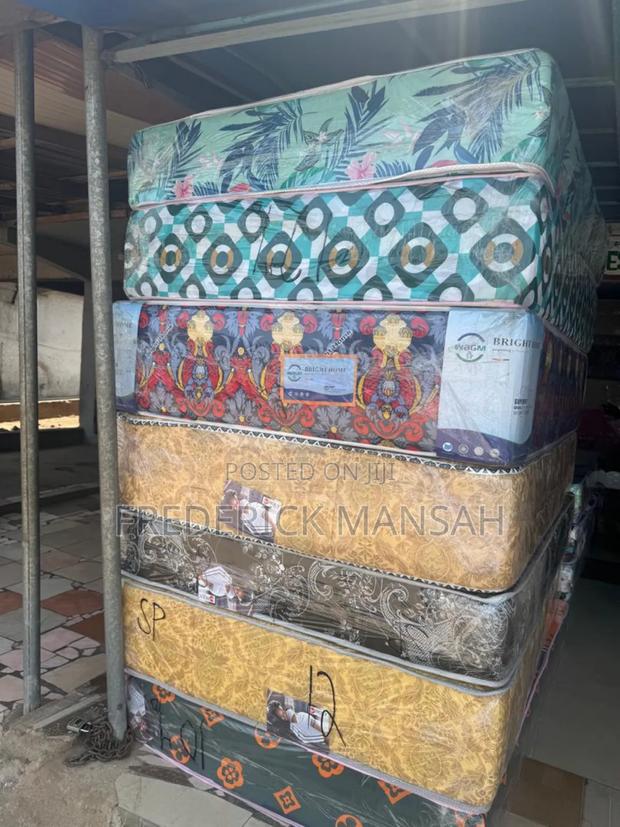 13inches Standard Double Mattress for Sale · Photo 2