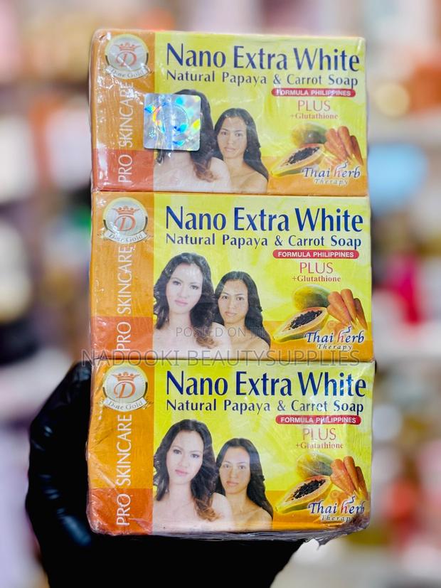 Nano Extra White Natural Papaya Carrot Soap · Photo 2