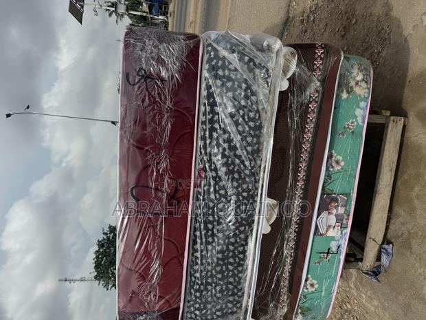 10inches Special Standard Double Mattress for Sale · Photo 2