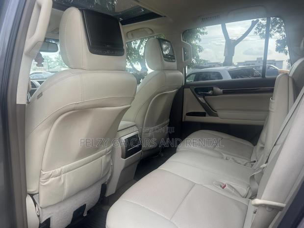 Lexus GX 460 Luxury 2016 Gray photo 11
