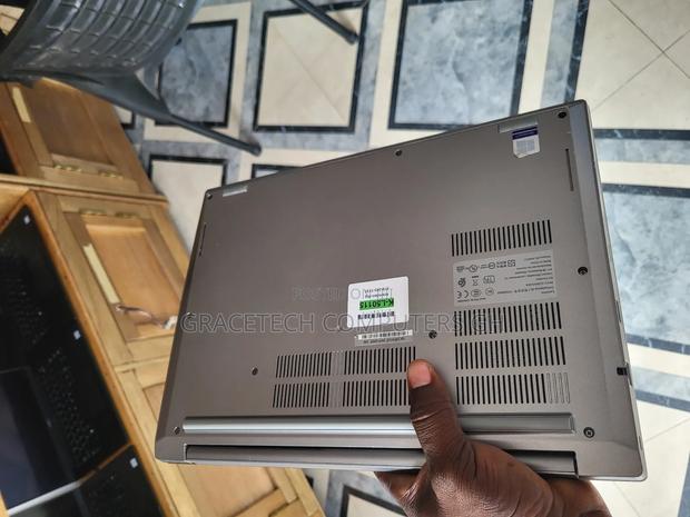Laptop Lenovo ThinkPad E480 8GB Intel Core I7 SSD 256GB photo 3