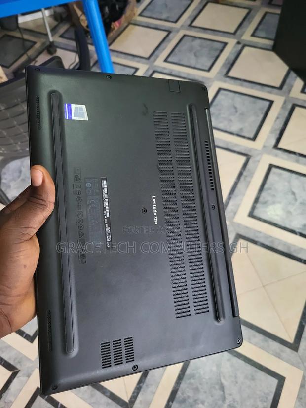 Laptop Dell Latitude 7390 8GB Intel Core I5 SSD 256GB photo 3