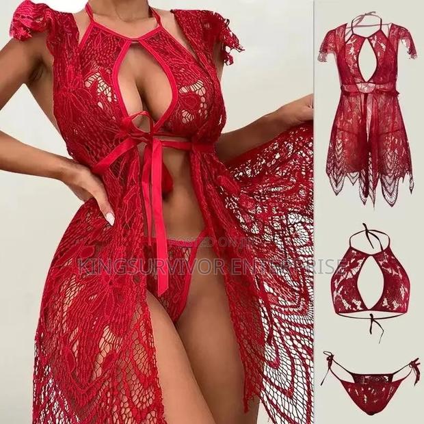 3 Pieces Classical Lace Rob