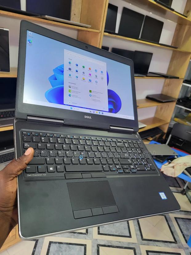 Laptop Dell Precision 7510 32GB Intel Xeon SSD 1.5T photo 5