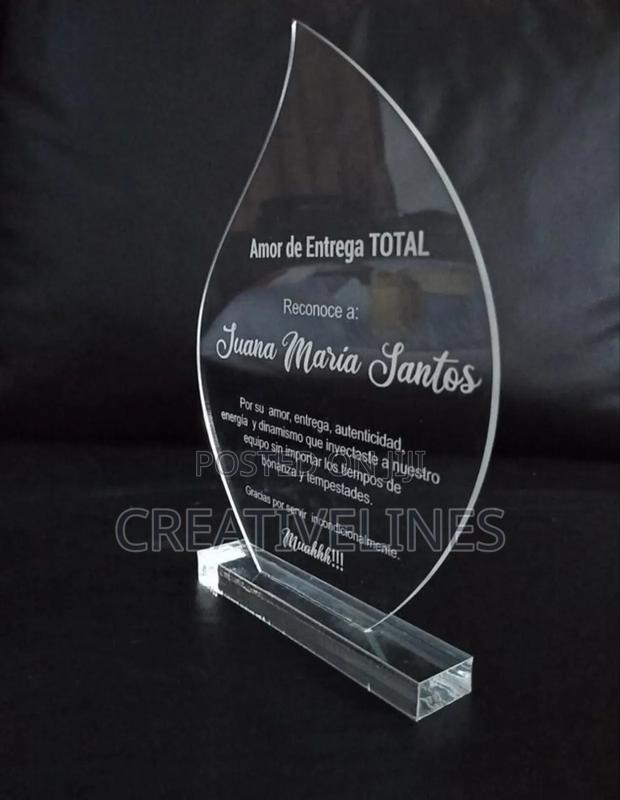 Cust Award Plaques · Photo 2