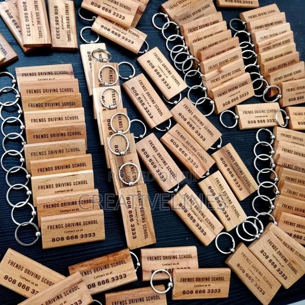 Engraved Keyholder · Photo 3