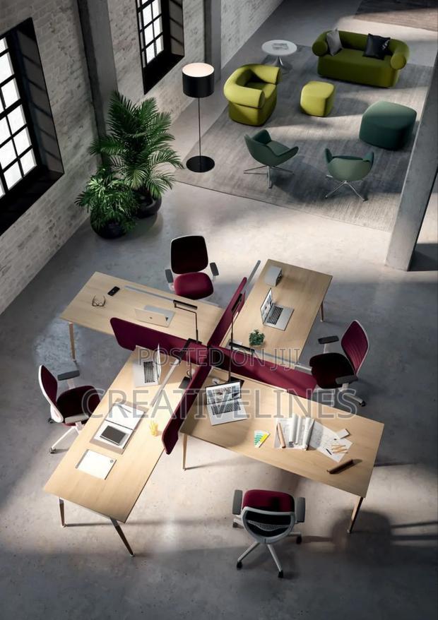 Office Interior Decor · Photo 4